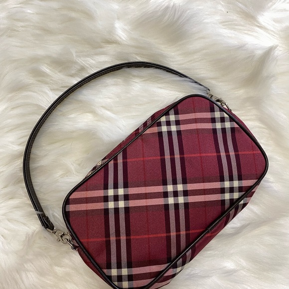 Authentic vintage Burberry red nova check clutch - Picture 5 of 10